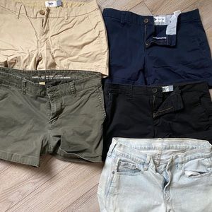 Size four old navy shorts bundle